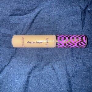 Tarte Double Duty Beauty shape tape light neutral